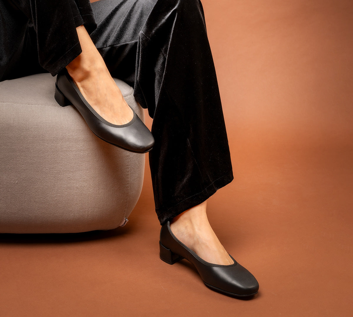 Bailarina Goya negro